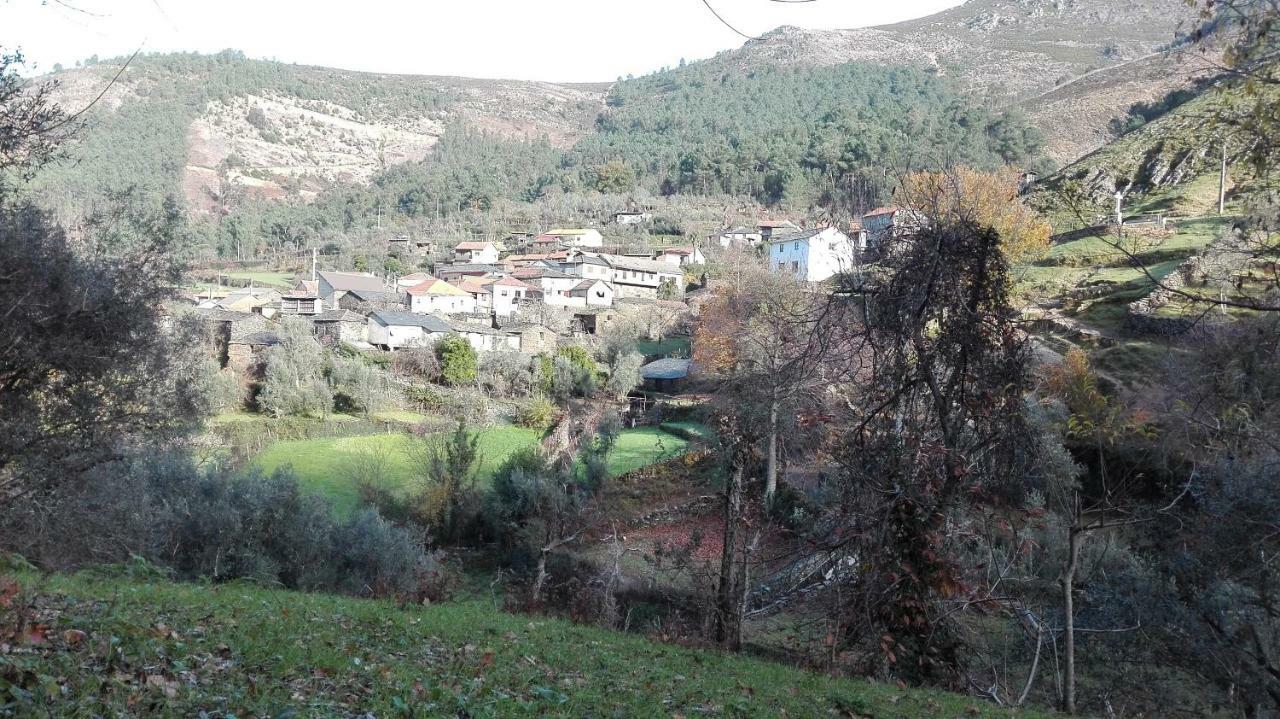 شقة Covas do Monte  في Casa Bernaldo المظهر الخارجي الصورة
